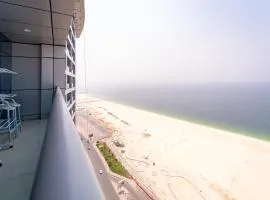 Luxury Sea View Apartment Pool & Gym&jacuzzi