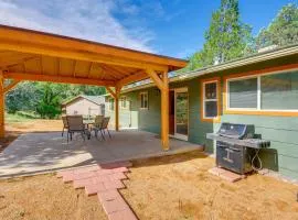 Dog Friendly! Peaceful Wooded Retreat in Prescott