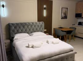 Golden Sky Residence, Hotel in Satu Mare