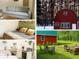 The Tall Pine Ranch Renovated Barn Guesthouse ➠​​​​​​​ 2943