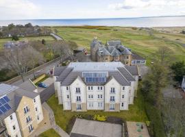 Royal Gardens Apartment 11, hotel v destinaci Dornoch