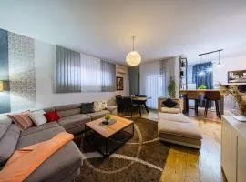 Flexible SelfCheckIns 203 - Zagreb - 2 Bedrooms - Loggia