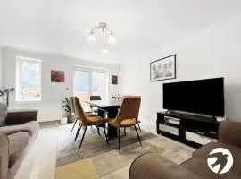 5 Bed Long & Short stay property with Wifi &parking sleeps 10