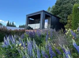 Benmore Hideaway Cozy Room with Mini Kitchenette