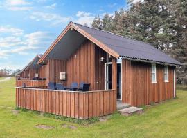 Cabin in camping resort with activities, hotel a Sønder Rubjerg