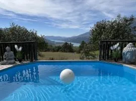 Holiday Home with sauna, Saint-Sauveur