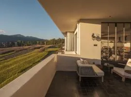 Shaxi Village Bianhe Villa Pastoral Resort