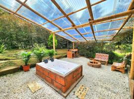 Cabaña en la Naturaleza con Jacuzzi - Santa Elena, ξενοδοχείο σε Μεδεγίν