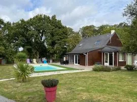 Maison à Sarzeau, 6 personnes, piscine privée avec dôme, cheminée, animaux acceptés - FR-1-775-54