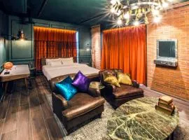 Hotel The Designers Premier Seongsu and Konkuk Univ