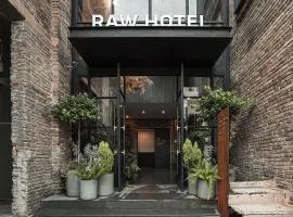 Raw Hotel