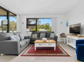 Saltaire by Experience Jervis Bay
