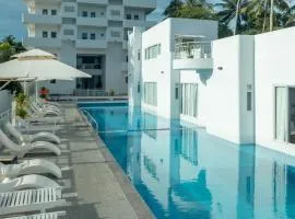 The Up Hotel Phu Quoc Island - The Poolside Escape