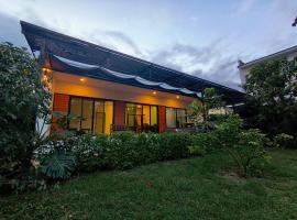 Mind house, Hotel in Ban Kat Nua