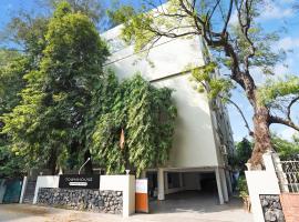 Super Townhouse Central Bazar Road Ramdaspeth, hotel a Nagpur