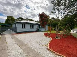 Bounty Family Retreat - Close to CBD and Airport