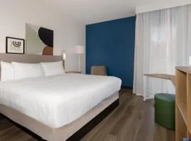 Spark By Hilton Montreal Midtown