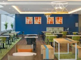 Spark By Hilton Montreal Midtown