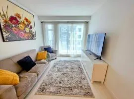 2 bedroom heart of Central Surrey