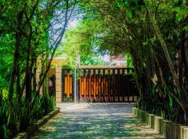 Sunset Retreat Hotel, hotel i Arusha