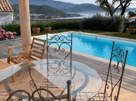 Superbe villa avec piscine vue mer, proche plage et Porticcio