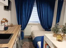 APARTY w Łomiankach