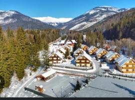 Chata Kúria Tále, Chopok JUH, khách sạn ở Brezno