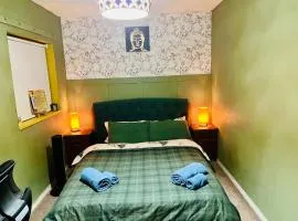 Place to stay in Newport