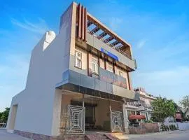 FabHotel The Taj Majestic