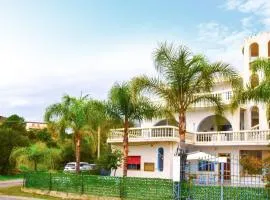 4 Bedroom Amazing Apartment In Ferruzzano