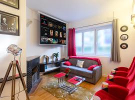 Appart Ciné Spa Amiens Cathédrale Parking Beffroi, hotel in Amiens