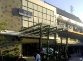 Hotel Neo