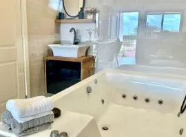 Jacuzzi & Sunset by the Sea