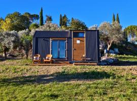 Olivo Nomade X by Tiny Away, glamping site in Mompeo