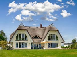 Strandvilla Lobbe, hotel in Lobbe