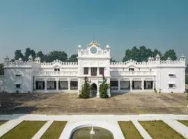 amã Stays & Trails- Anand Bhawan Palace, Tirwa, Kannauj