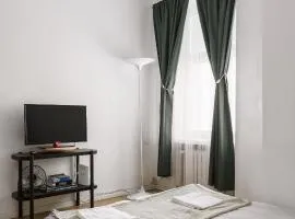 1BR Demure Design Urban Living Space