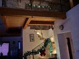 Domek pod platanem，位于特鲁特诺夫的别墅