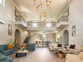 SaffronStays Emerald Farms, hotell i Sohna