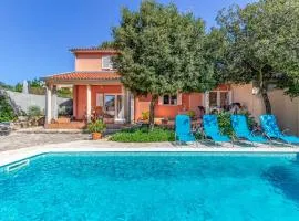 Cozy holiday home Ella Nature with pool near the beach