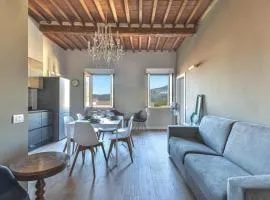 Maison Carol, moderna e luminosa in centro e vicino al mare