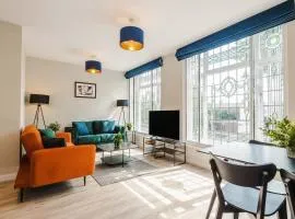 Elysée Suites - Lovely 2 Bed Flat in Southport