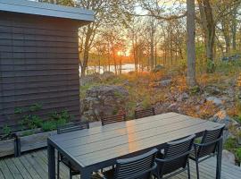 Archipelago House With Sea View Near Ronneby, ξενοδοχείο σε Bräkne-Hoby