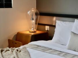 Kuching में, होटल Riverine Diamond Condo - Kuching - Vacay Home