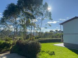 Cabaña descanso, hotel in Guarne