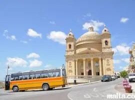 Modern 3 Bedroom Stay in Mgarr by SF Homes