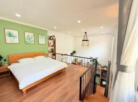 Pineapple House Đà Lạt