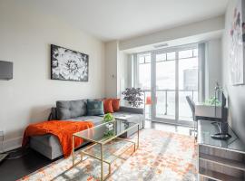 Bright High Floor1 Bedroom Condo Downtown Toronto, hotel v Toronte