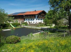 Seimehof Urlaub auf dem Bauernhof, hotel in Bernau am Chiemsee