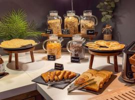 ibis Nîmes Ouest - A9, hotel em Nîmes